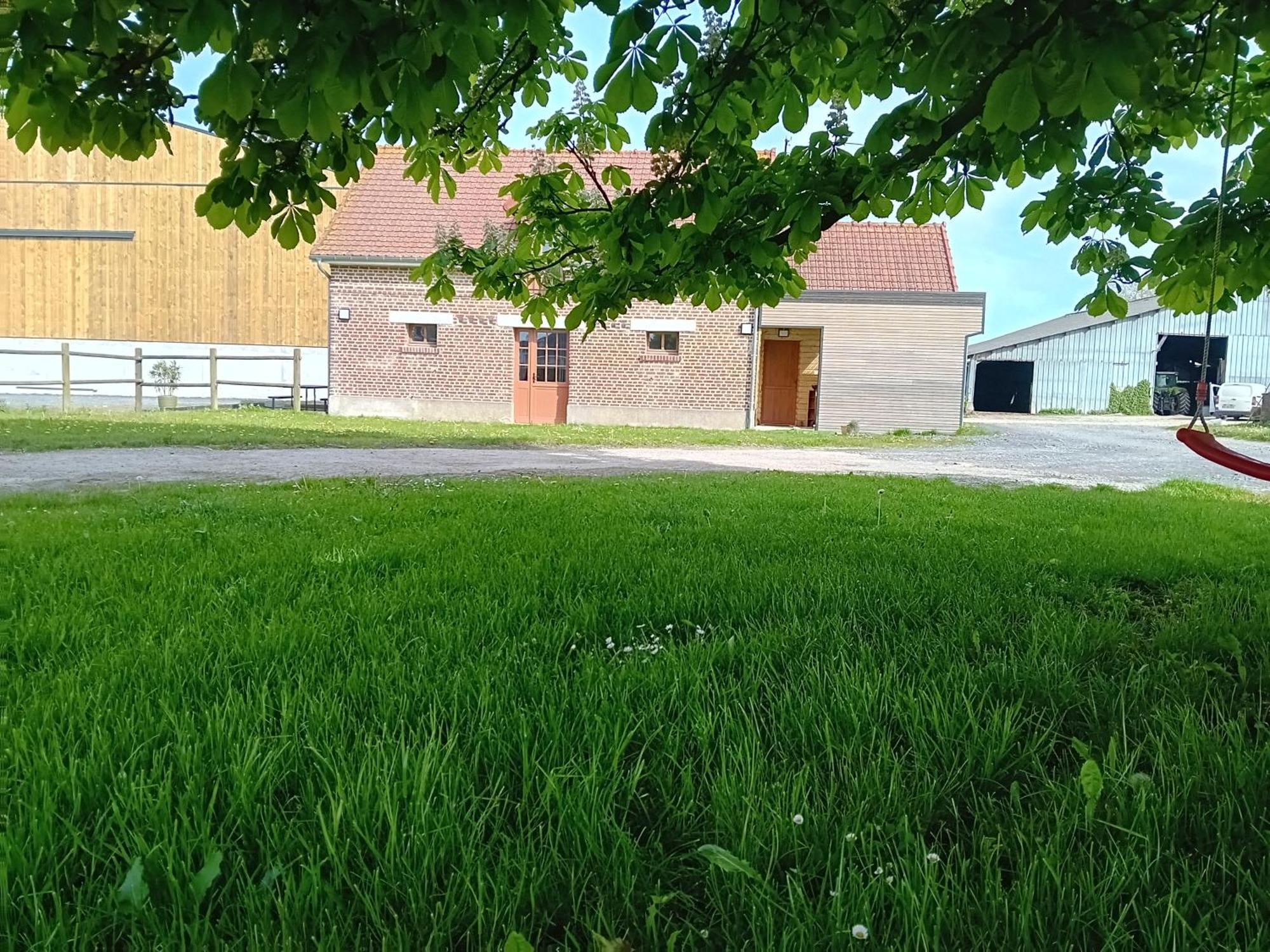 Gite Ferme Du Marronnier Derchigny Εξωτερικό φωτογραφία